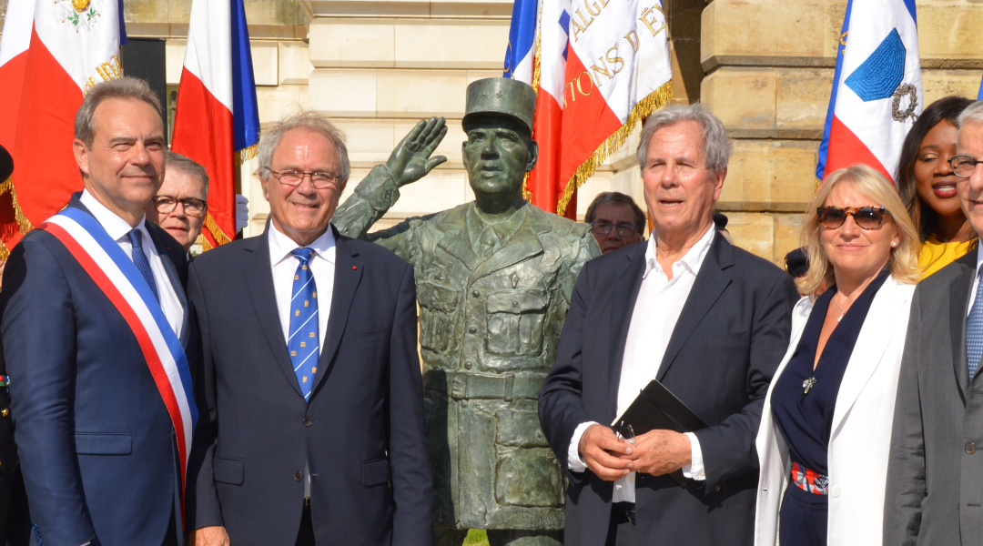Inauguration de la statue du général de Gaulle à Evreux