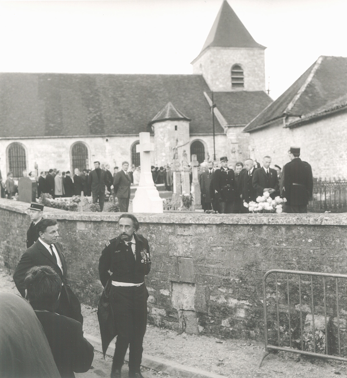 12.11.1970, obsèques du général de Gaulle à Colombey.